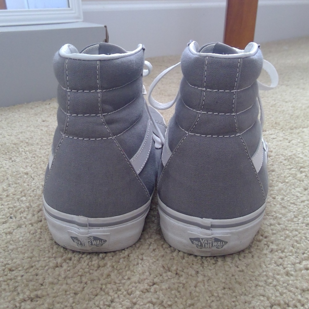 Sk8-Hi Vans - Picture 3 of 5